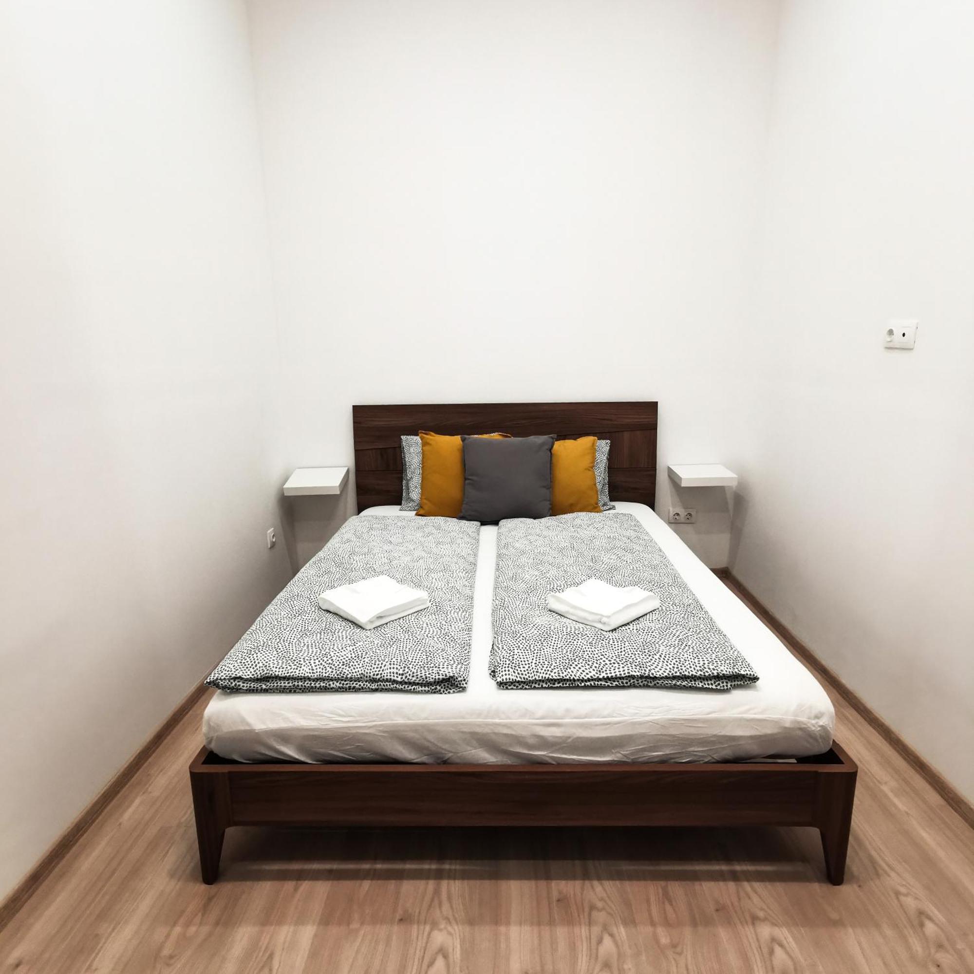 Szep Large Apartment